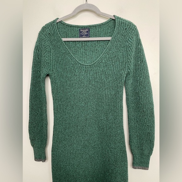 Abercrombie V Neckline evergreen Chunky Cable Knit Sweater Fitted Y2K Dress Sz S - Picture 3 of 9